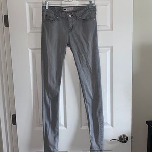 Gray Levi skinny jeans